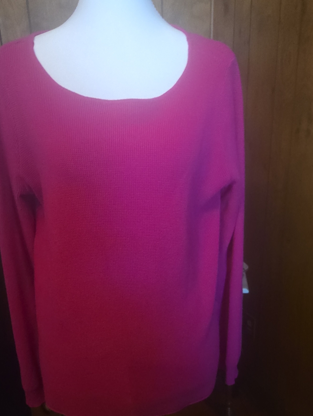 Cyrus Scoop Neck Sweater in Fuchsia